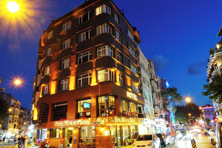 Hotel 36 of 38