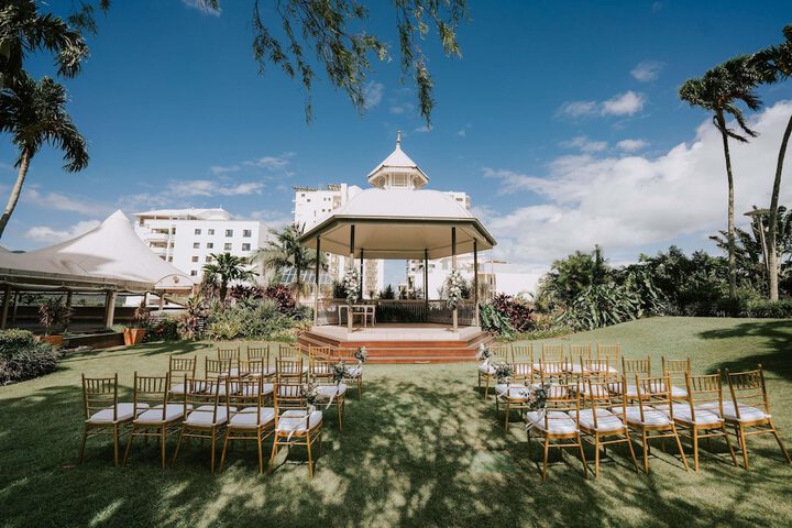 Indoor wedding