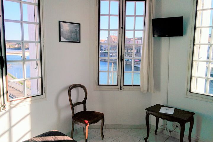Room 16 of 53