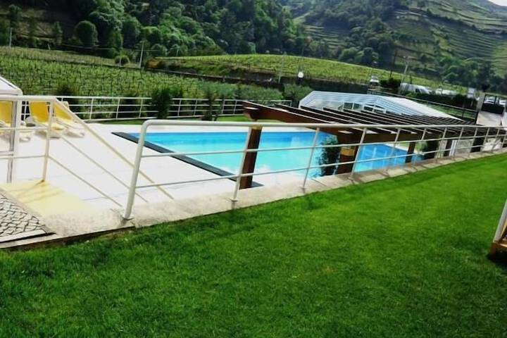 Pool 22 of 70