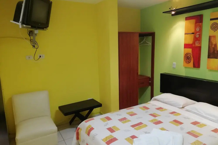Room 7 of 20