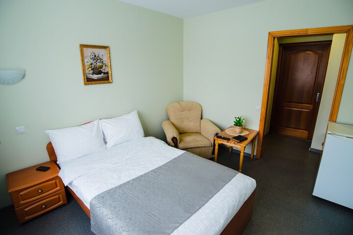 Room 30 of 64