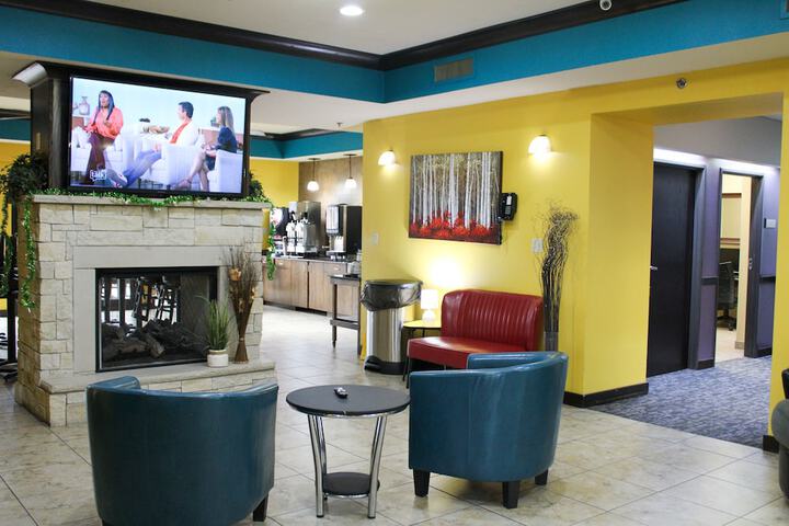 Hotel Interior 4 of 32