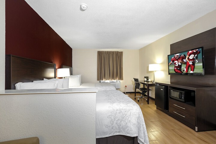 Superior King Bed (11 of 21)