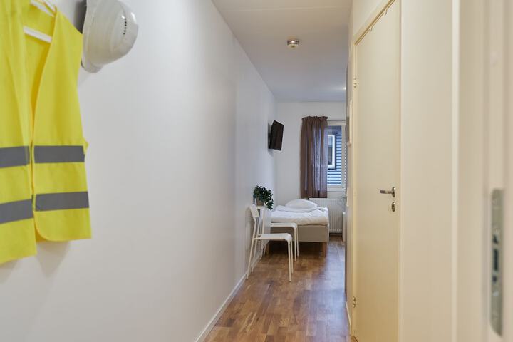 Room 14 of 31