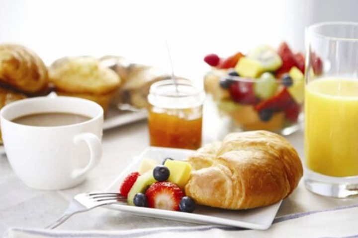 Breakfast/Coffee Service 39 of 59