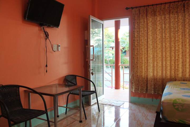 Room 13 of 69