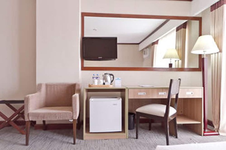 Room 47 of 156