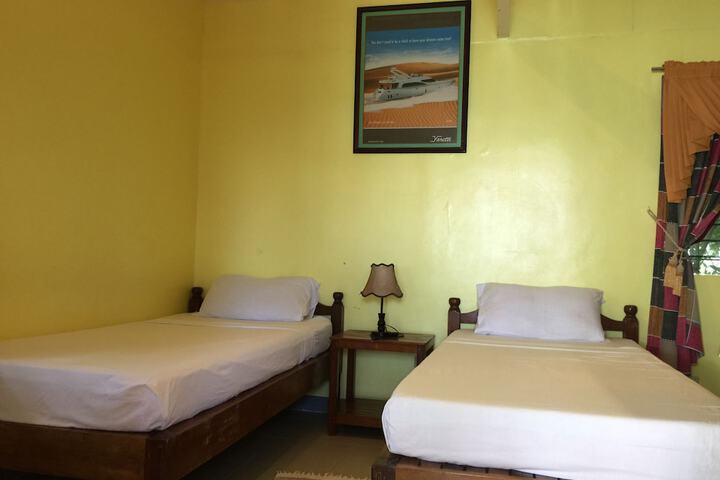 Room 31 of 33