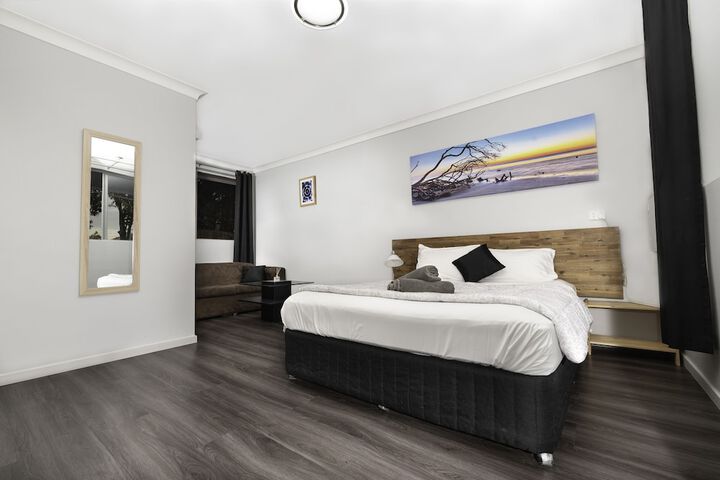 Room 20 of 31