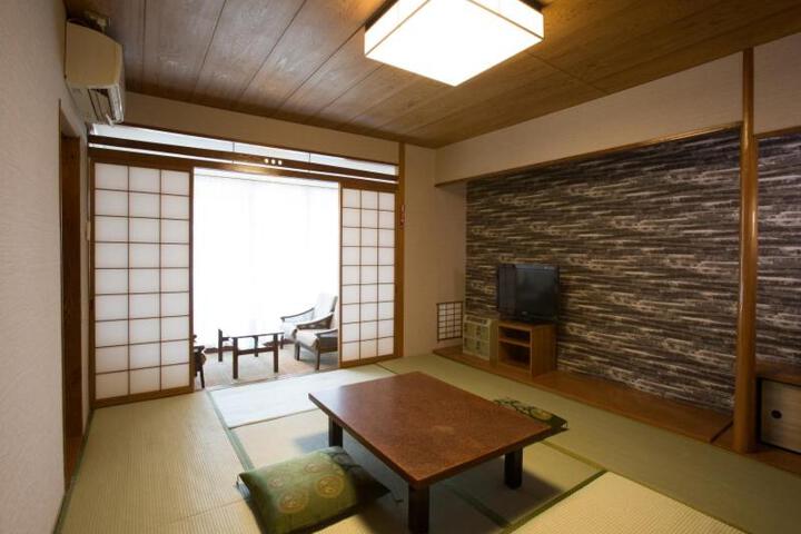 Photo 9