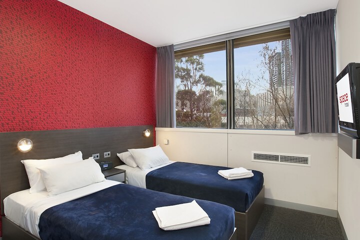 Room 8 of 82