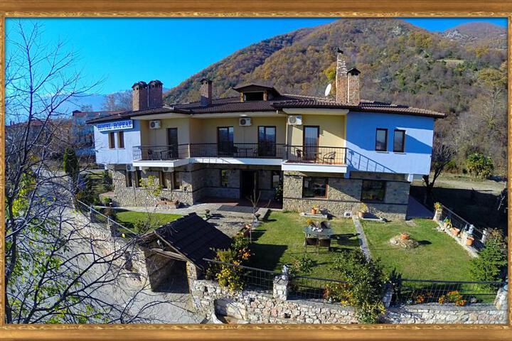 Voreas Hotel