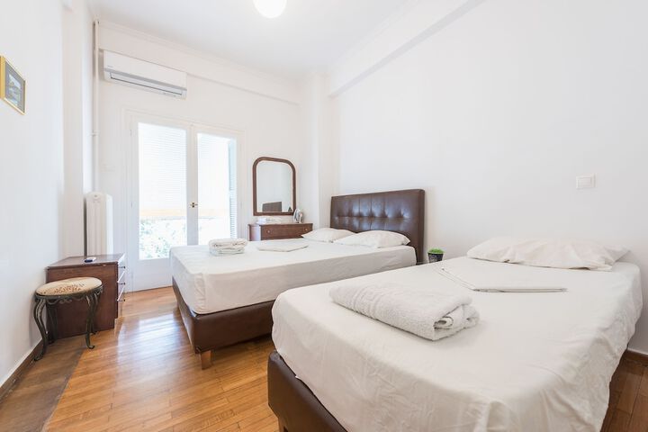 Room 5 of 20