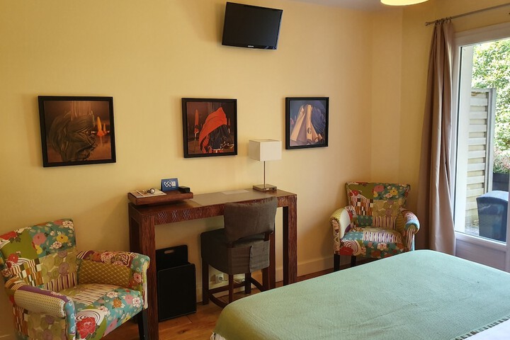 Room 7 of 39