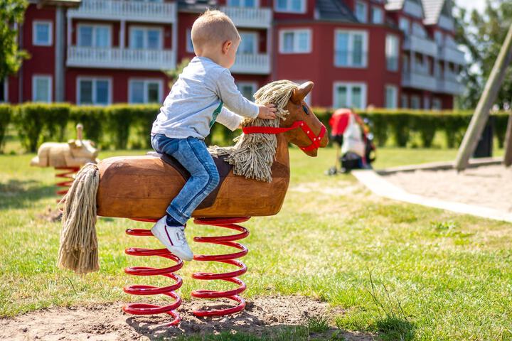 Childrens Activities 93 of 125