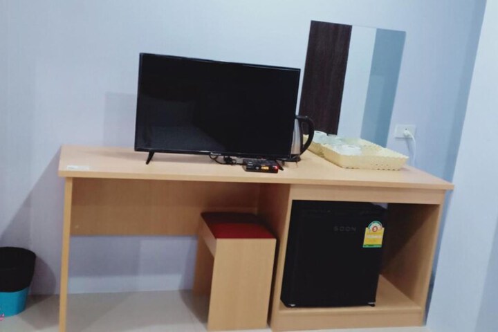 Room 25 of 57
