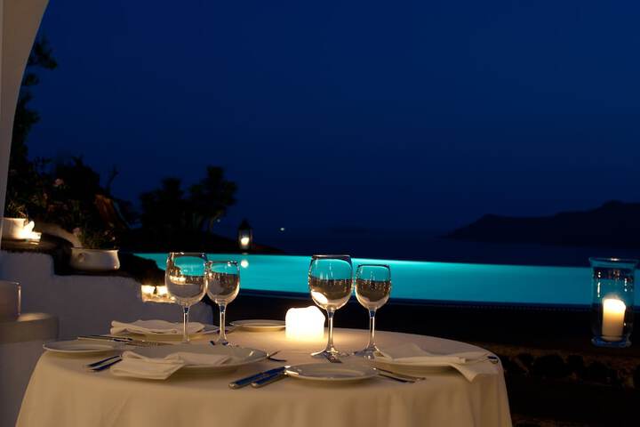 Dining 84 of 107