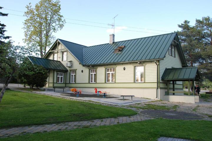 General 7 of 21