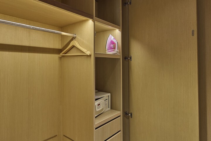 Room 36 of 126