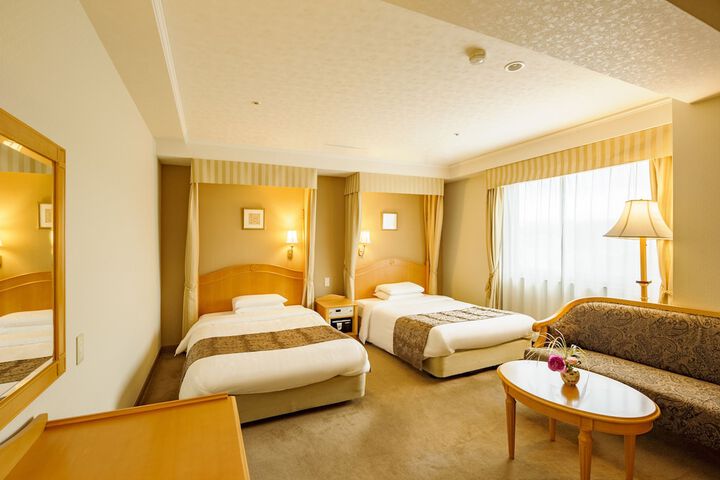 Room 19 of 117