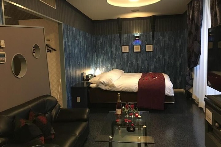 Room 22 of 56
