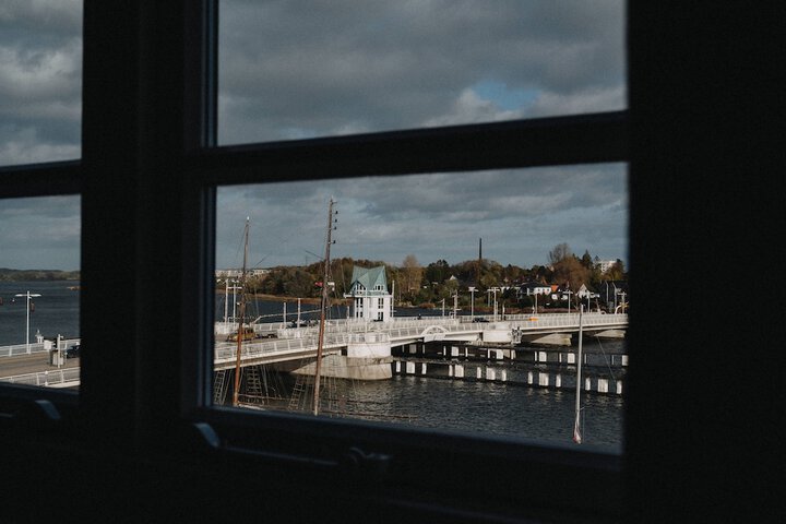 Room 30 of 42