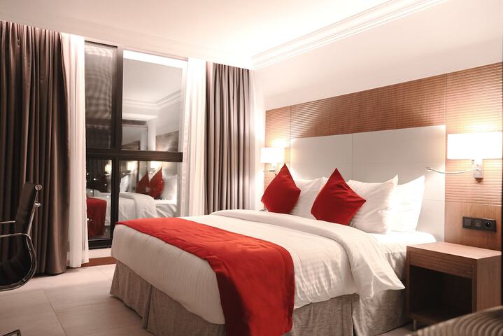 Room 16 of 117