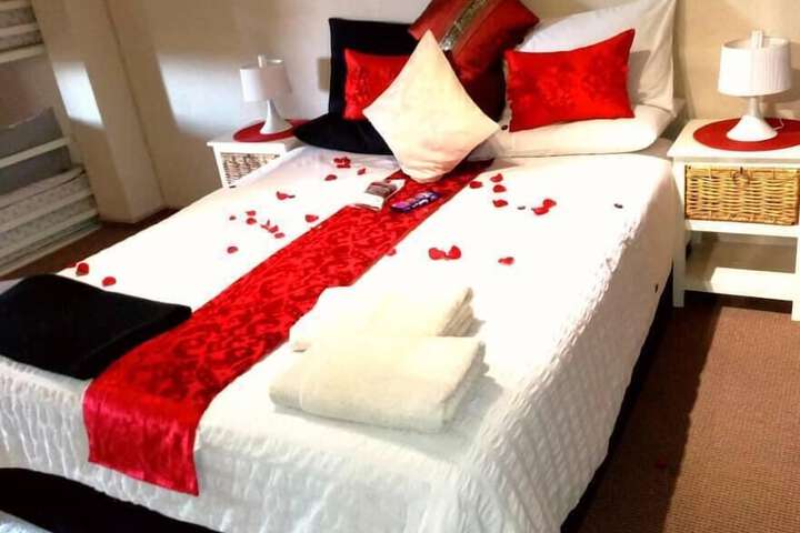 Room 3 of 6