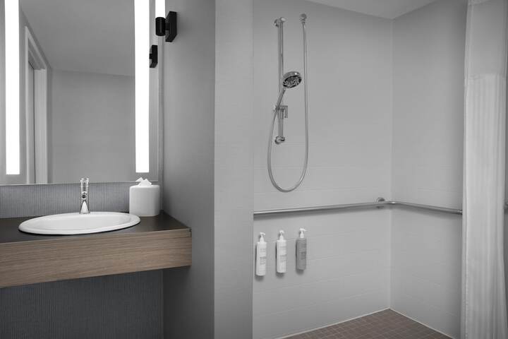 Bathroom shower