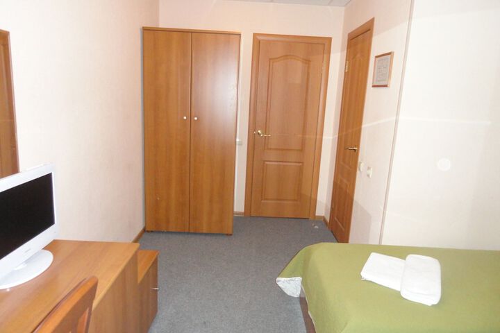 Room 30 of 47