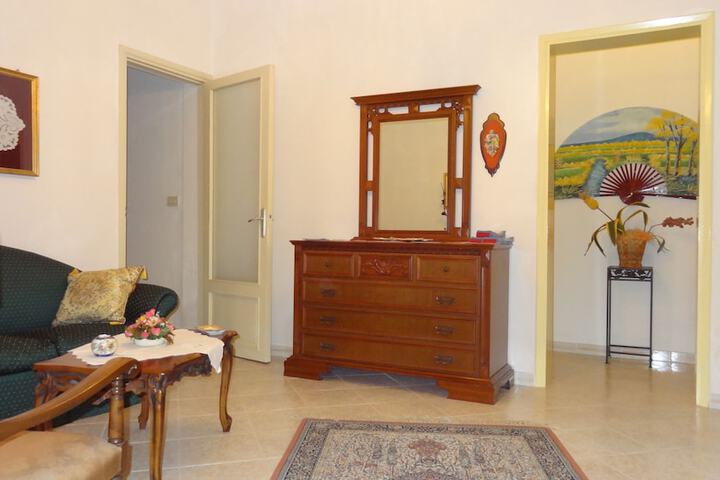 Hotel 4 of 49