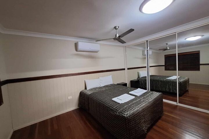 Room 5 of 43