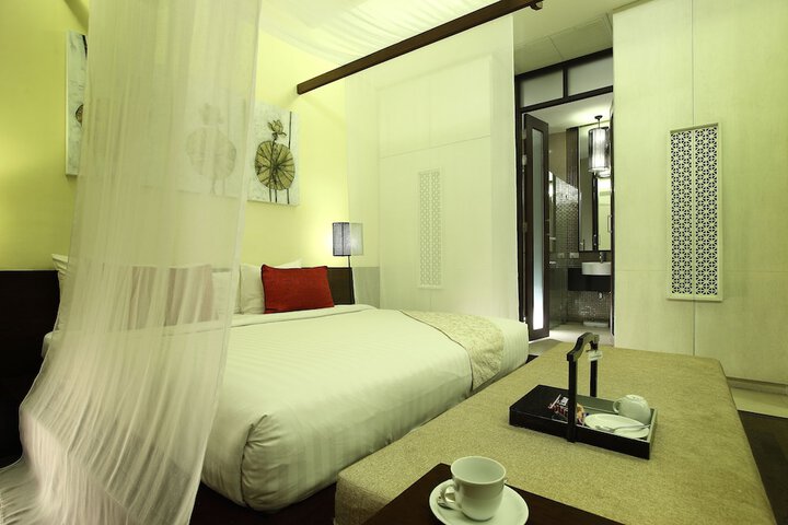 Room 19 of 95