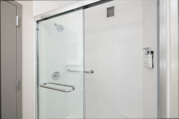 Room 20 of 40