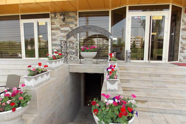 Photo 4