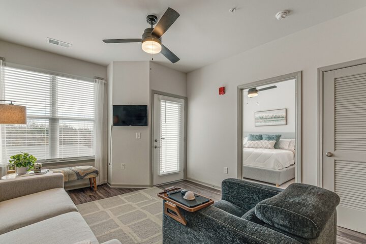 Central Condo 2 Mi to Downtown Fuquay-varina