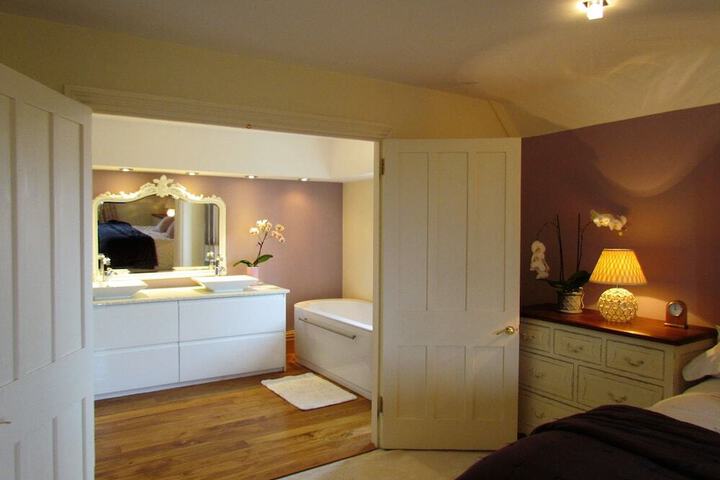 Suite Room