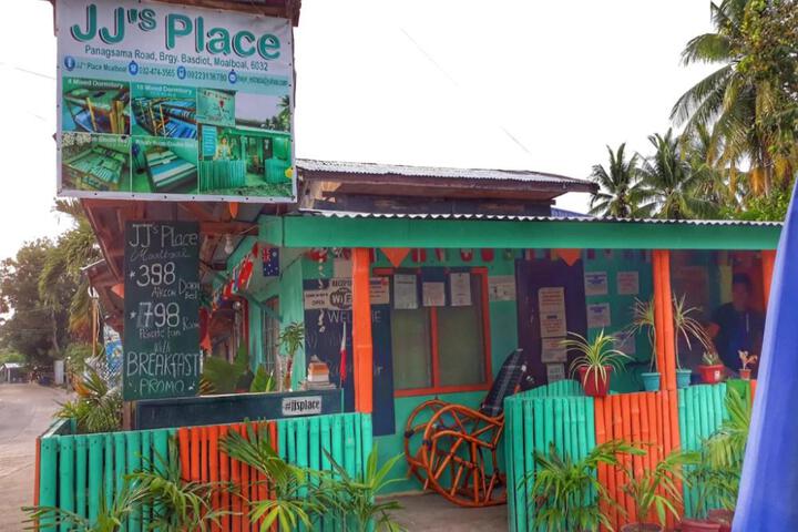 OYO 928 Jjâs Place