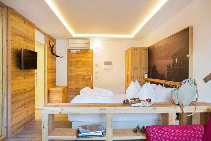 Room 18 of 67