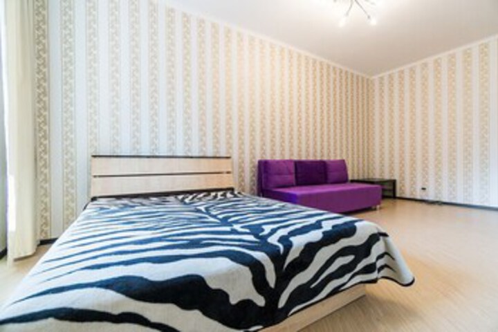 Room 25 of 43