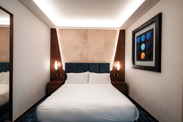 Room 64 of 197