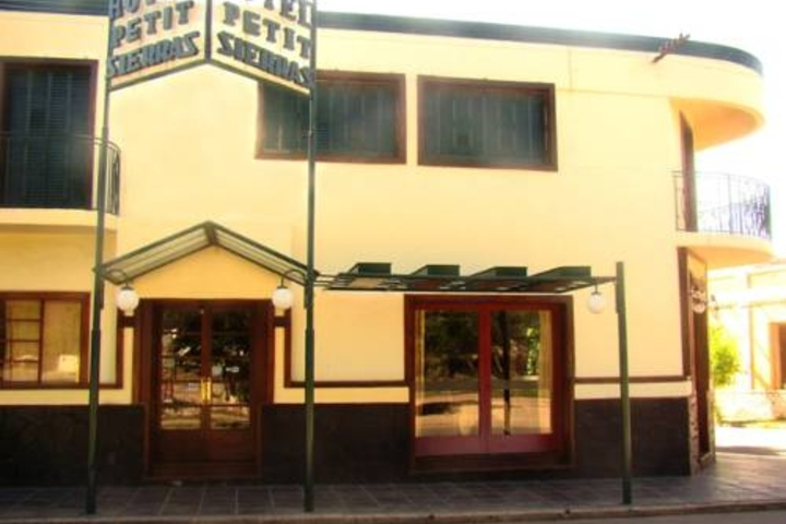 HOTEL PETIT SIERRA