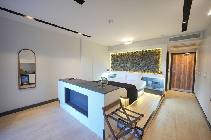 Room 55 of 155