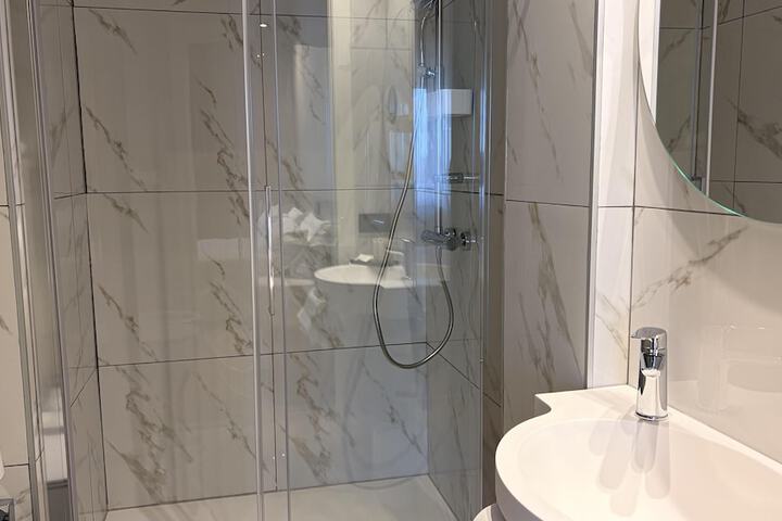 Clean Restrooms