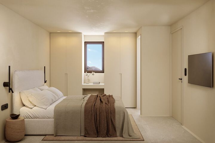 Room 5 of 44