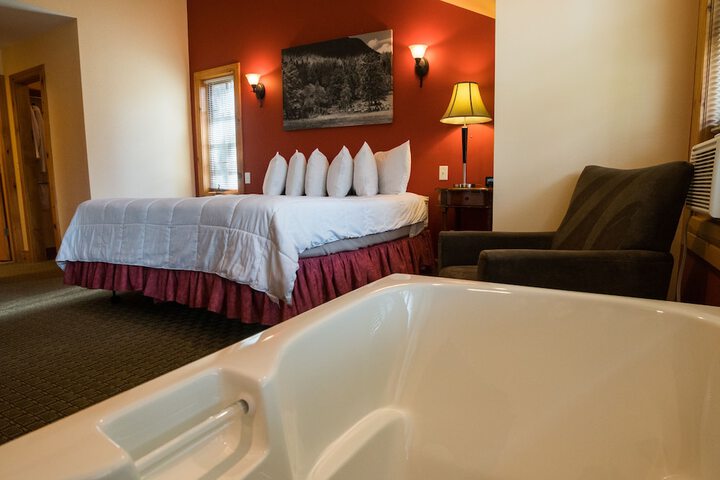 Jetted tub