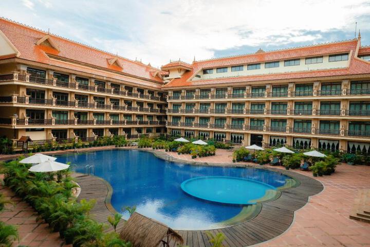 Bayon Era Hotel