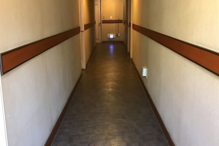 Ballroom/Hall 19 of 22
