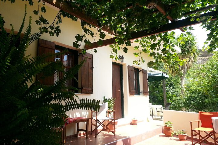 Room 4 of 41